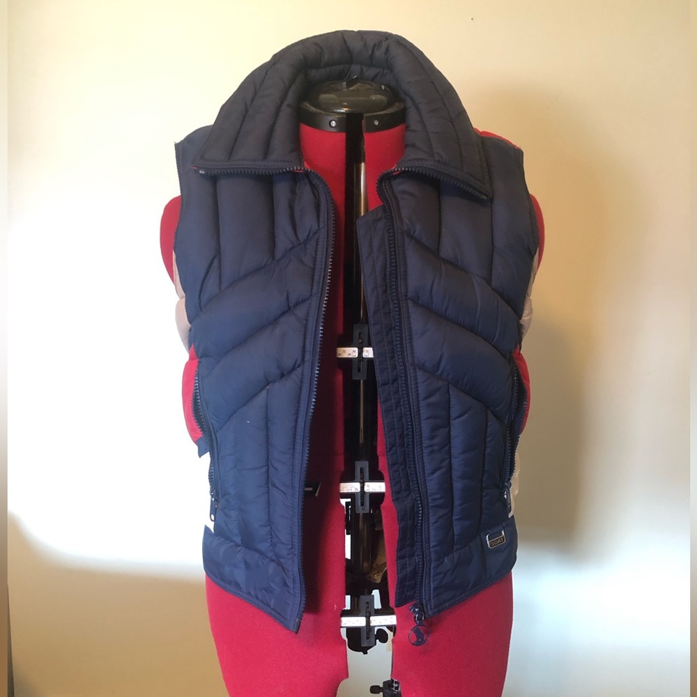 Mountain Goat by White Stag puffy vest